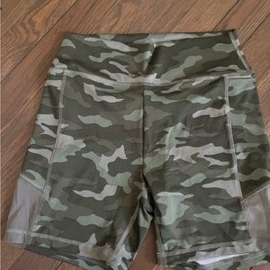 PINK camo bike shorts with pockets